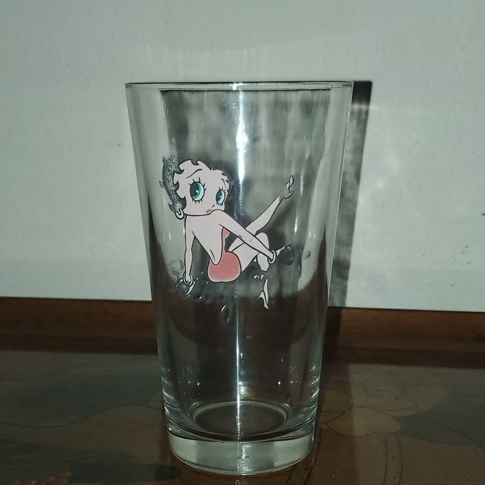 Betty Boop Glass 14 oz.